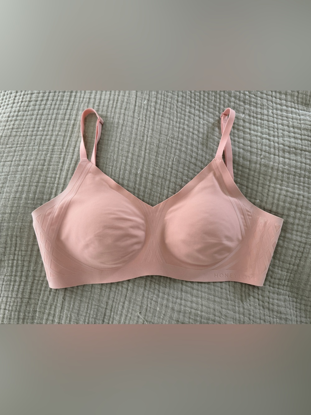 Seamless Pink T-Shirt Bra - Honeylove